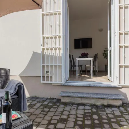 Maggie House Apartment Piacenza Exterior photo