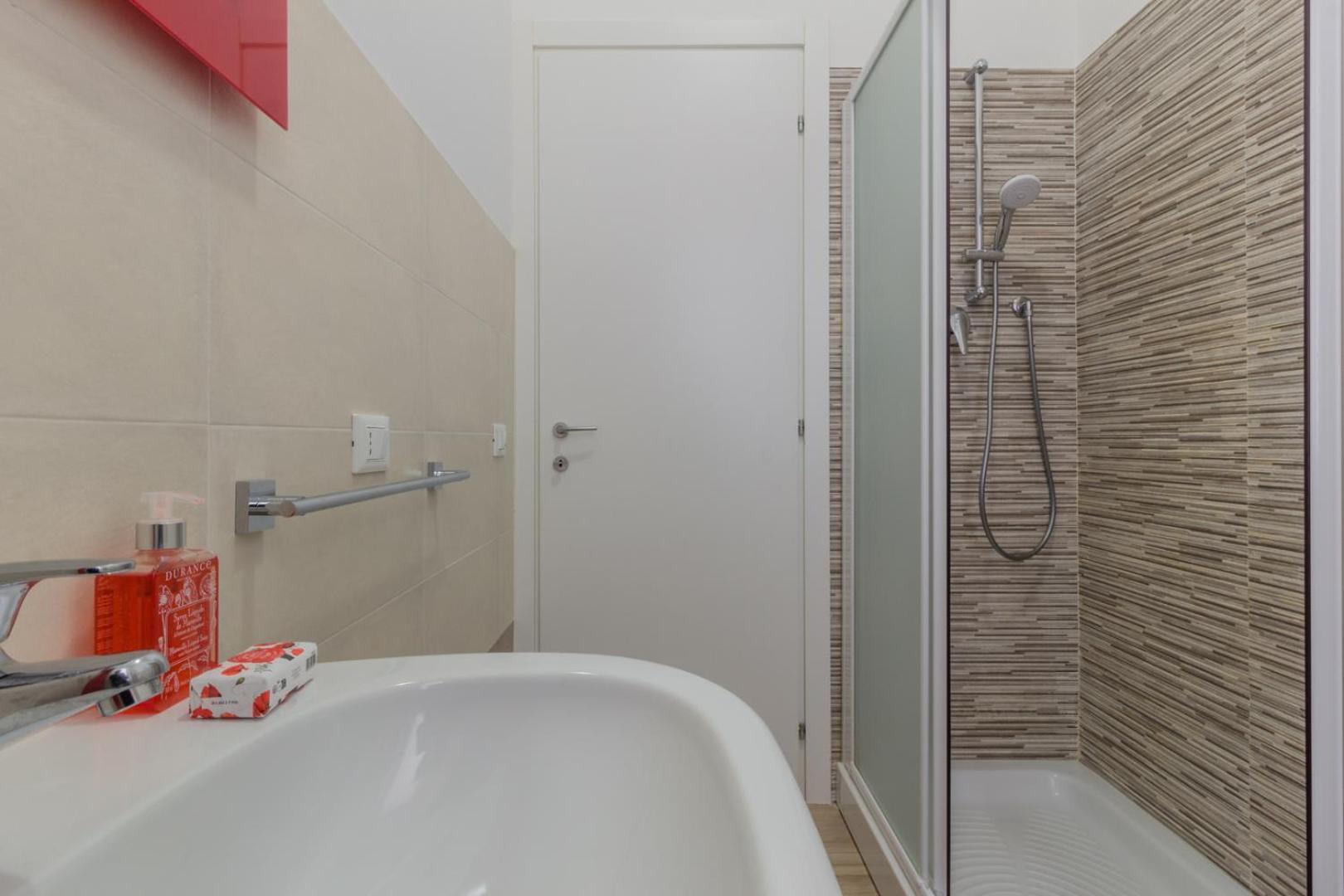 Maggie House * Piacenza